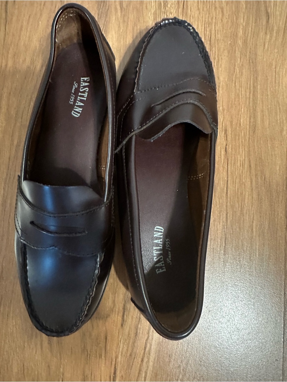 Eastland Women’s Brown Leather Penny Loafers Size 8M Excellent Condition